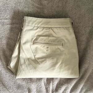 Beige Casual EXPRESS slim shorts in used condition
